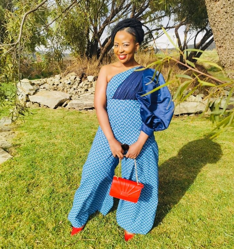 SHWESHWE STUNNING ATTIRE SOUTH AFRICA ATTIRES DRESSES