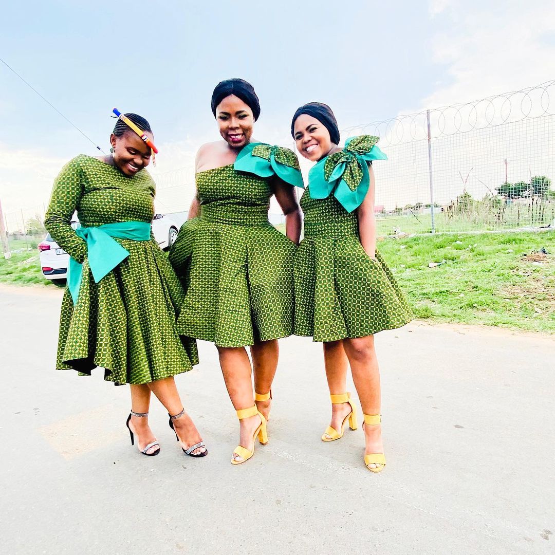 STUNNING 15 IMAGE OF TRADITIONAL ATTIRES IN 2021
