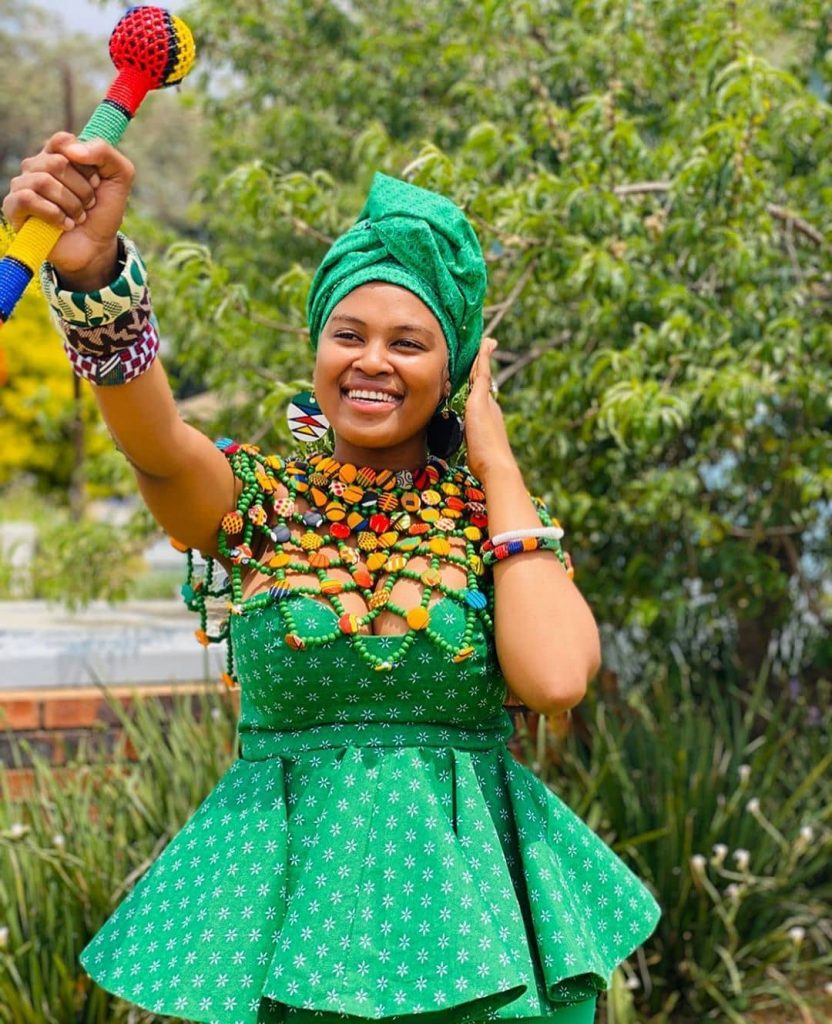 green traditional outfits