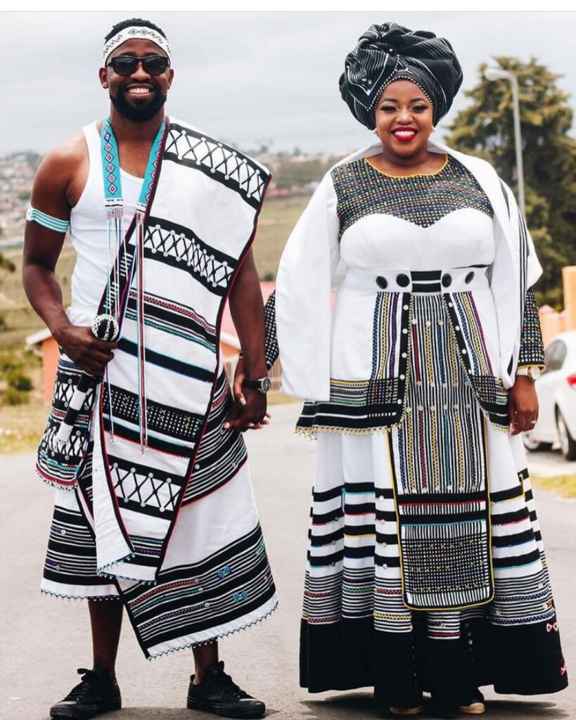 XHOSA TRADITIONAL WOMEN IN DRESS