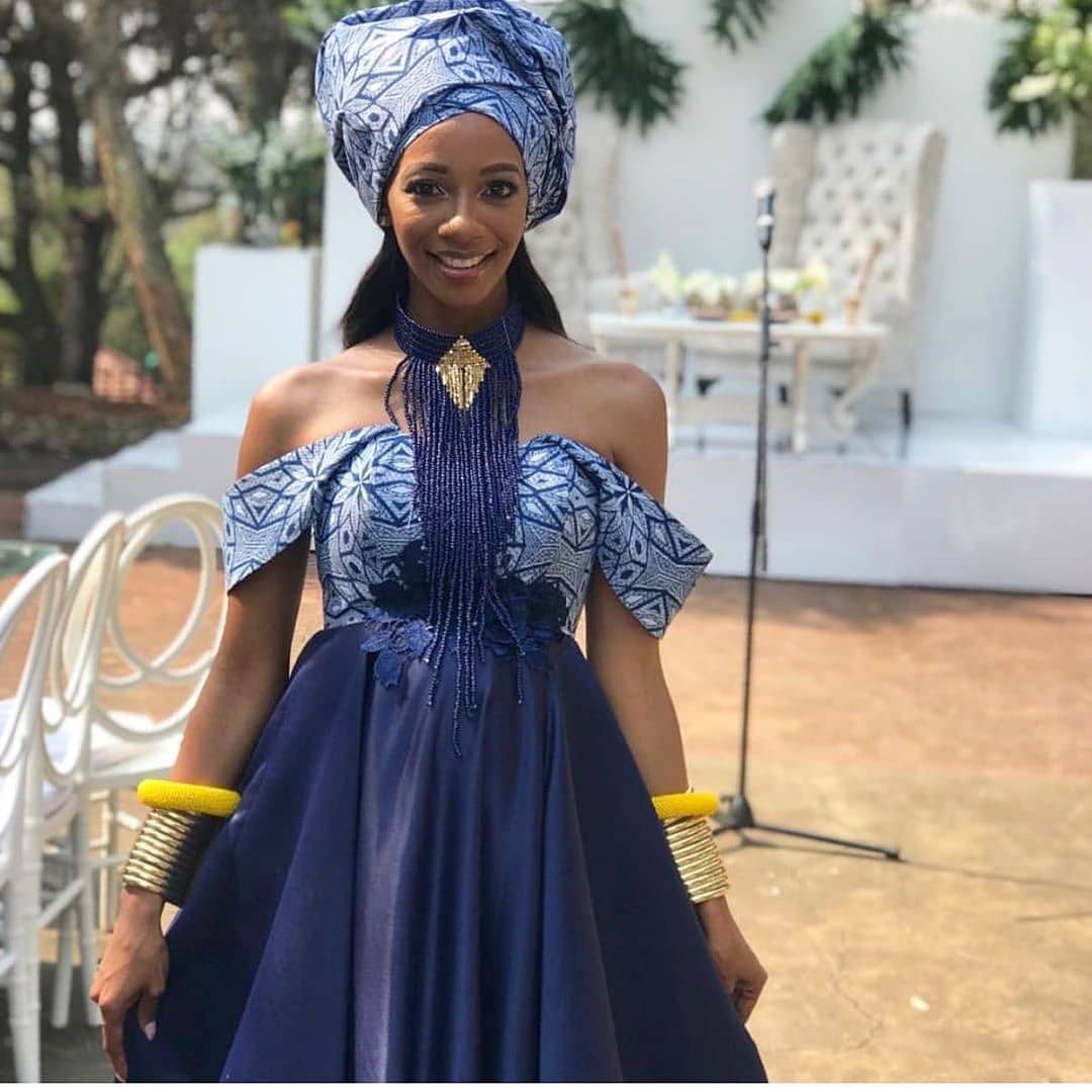 LATEST SESHOESHOE DRESSES