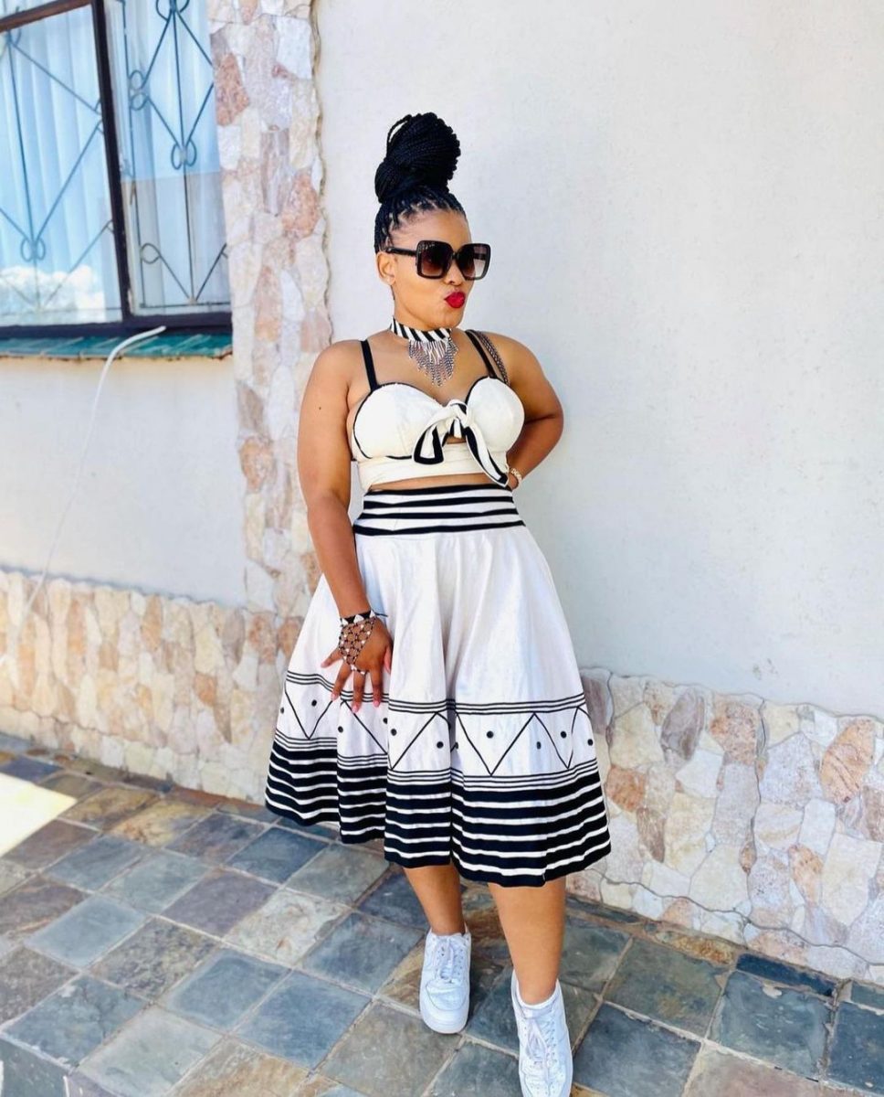 UMBHACO TRADITIONAL WEDDING DRESSES