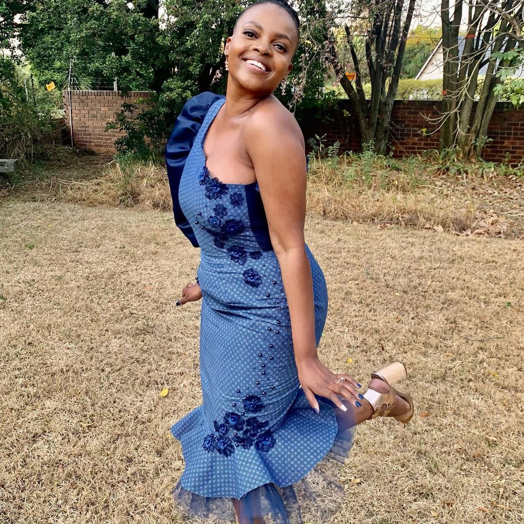 SOUTH AFRICA TRADITIONAL SHWESHWE DRESSES
